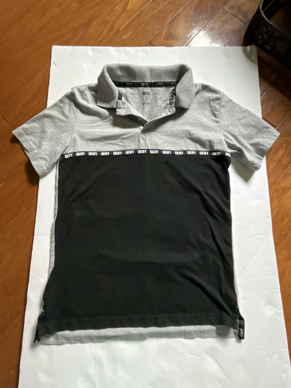 DKNY Grey and Black Colorblock Polo Shirt Boy’s SZ. M